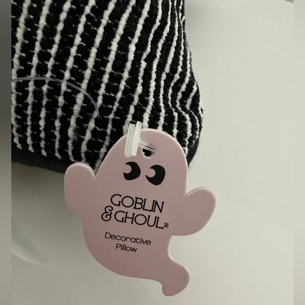NWT Goblin & Ghoul Ghost Bow Black White Striped Decorative Throw Pillow Kitchy